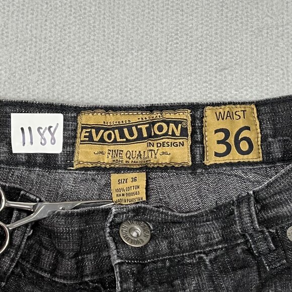 Evolution Mens Distressed Shorts Men Sz 36 Red Plaid Destroyed Patchwork Design - Picture 3 of 8